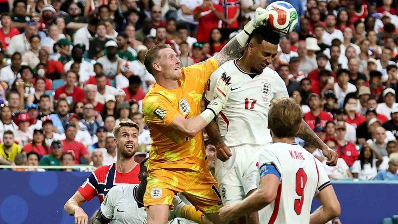 İngiltere uzatmada Norveç'i 2-1 yenerek yarı finale çıktı