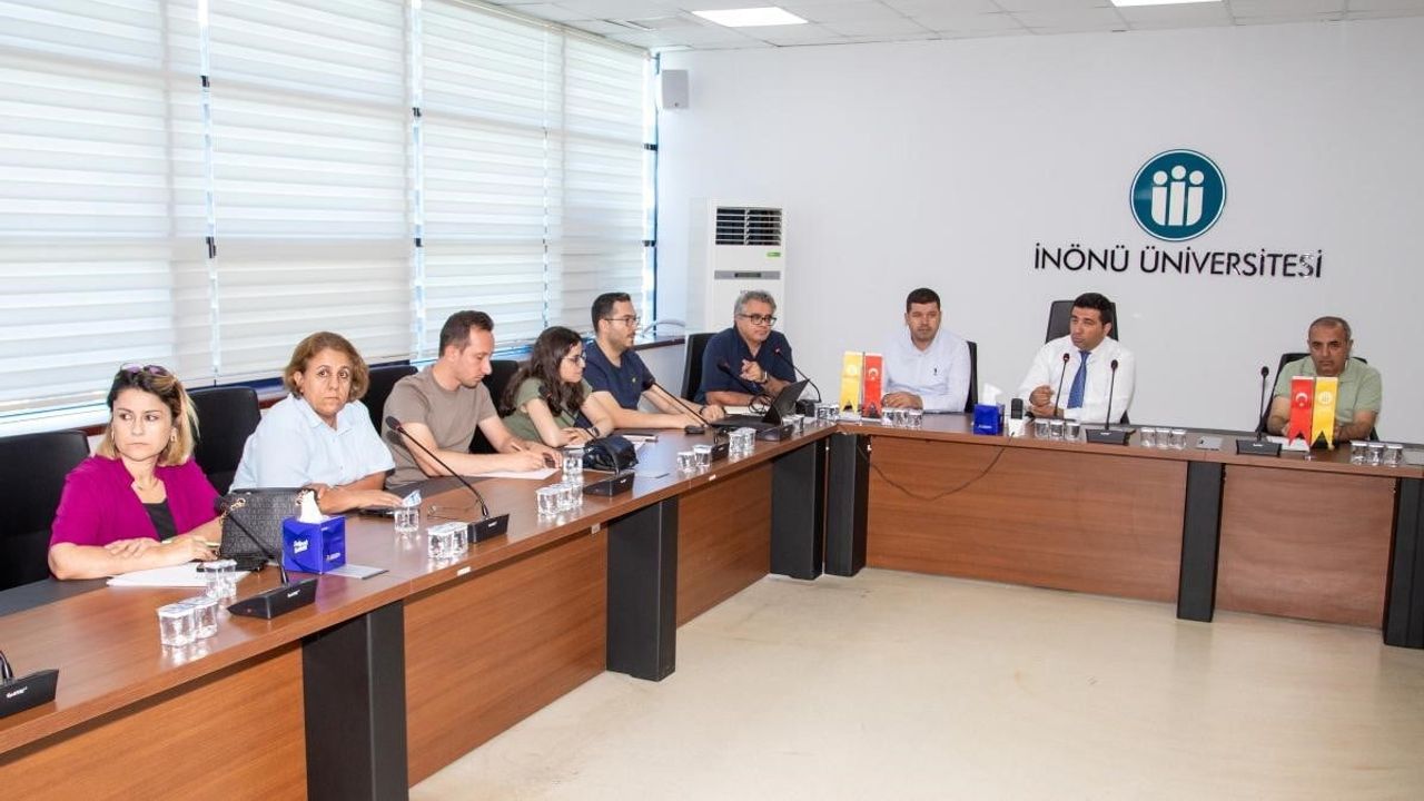 İnönü lisansüstü süreçlerini otomasyonla yeniden kurguluyor