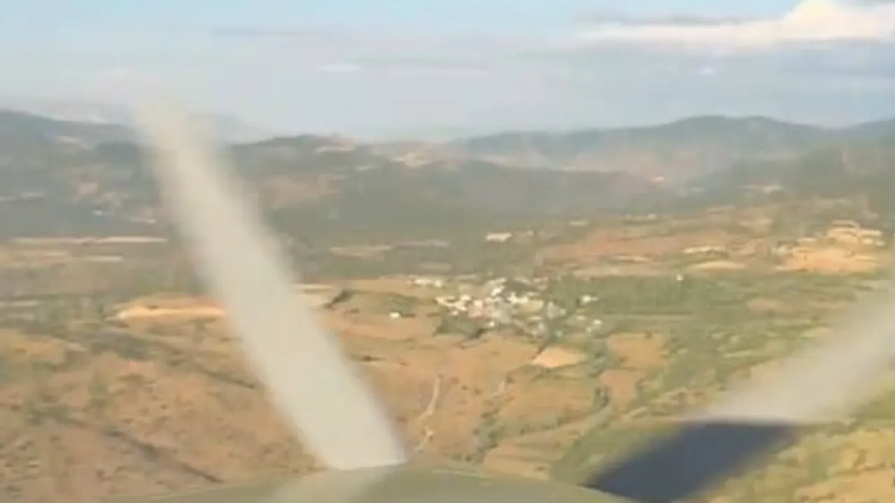 İş insanı Orhan Ünsal hava taksiyle köyüne uçup tarlaya indi
