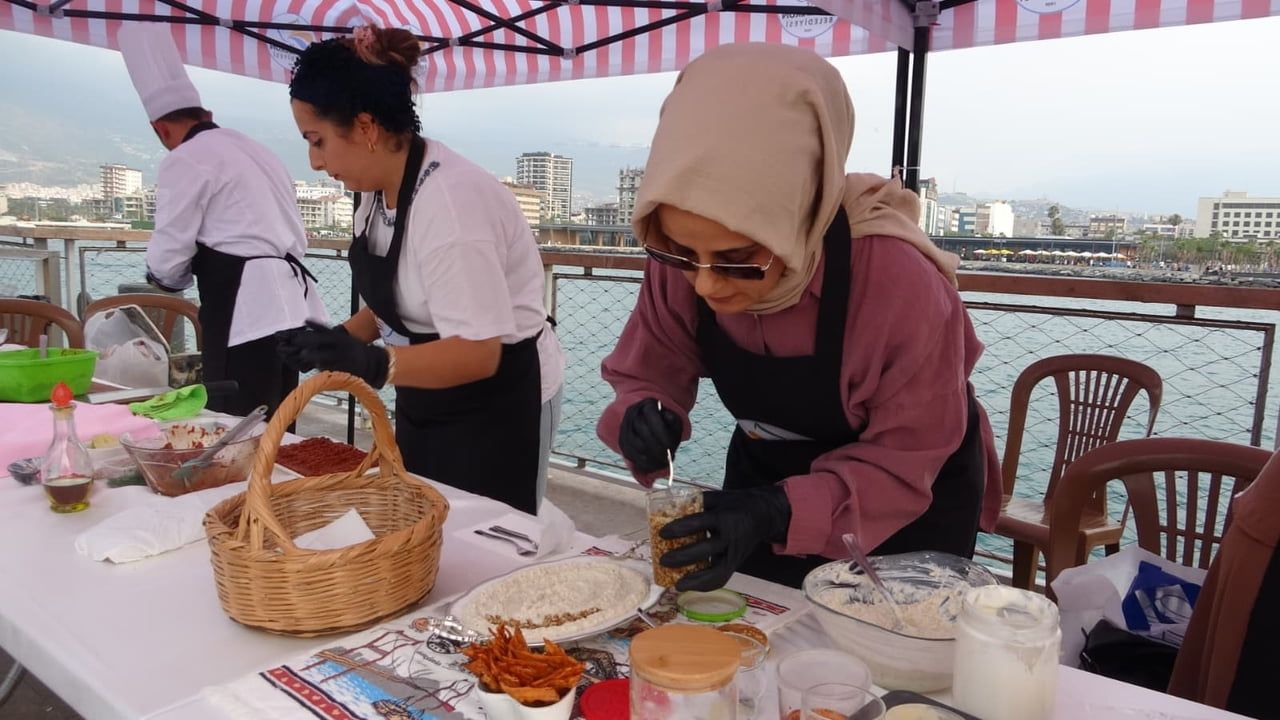 İskenderun'da yöresel lezzetler yarıştı