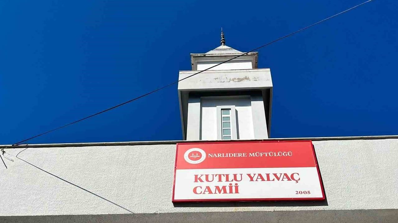 İzmir'de 15 Temmuz'da saldırıya uğrayan camide ibretlik tevafuk