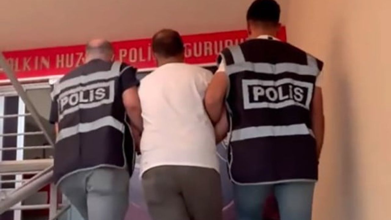 İzmir'de 25 yıl 6 ay hapis cezasıyla aranan zehir taciri yakalandı