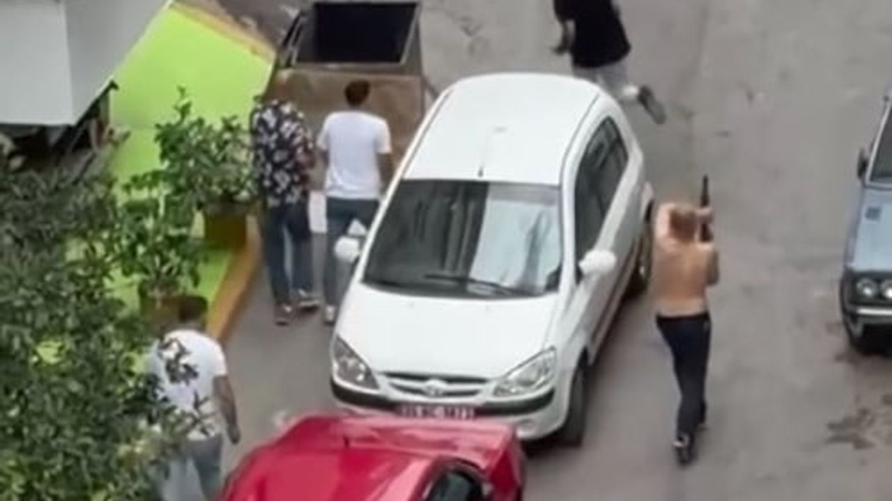 İzmir Konak'ta işletmeye silahlı saldırı: iki şüpheli gözaltında