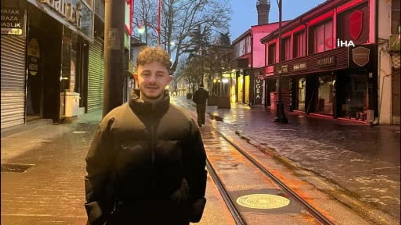 İznik Gölü'nde kaybolan 2 gencin cansız bedenine ulaşıldı