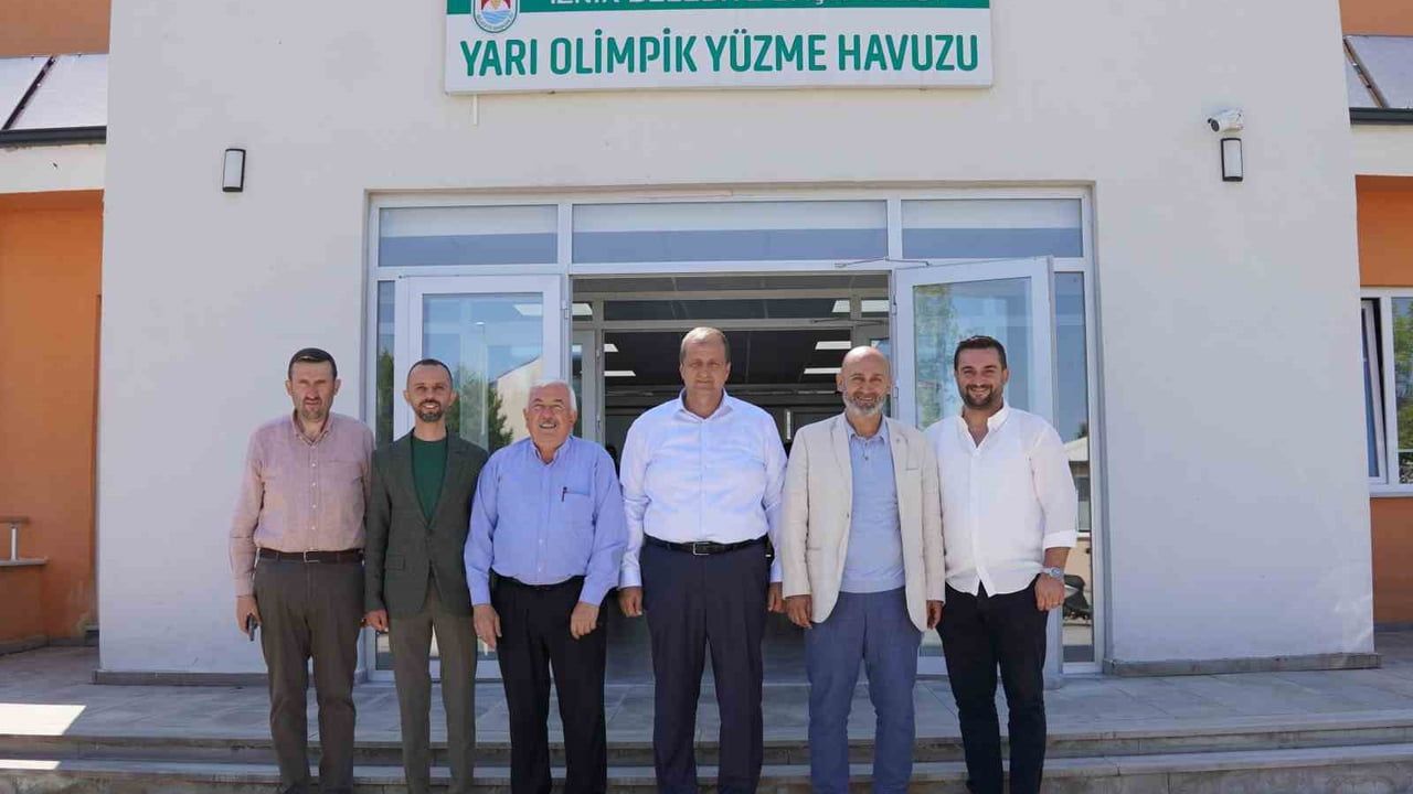 İznik'te 2026 yaz yüzme kursları 506 öğrenciyle başladı