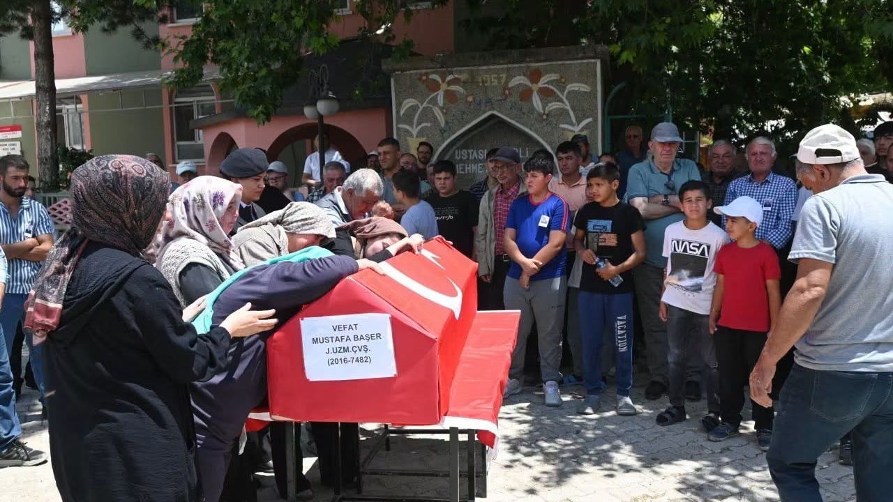 Jandarma uzman çavuş Mustafa Başer memleketinde hayatını kaybetti