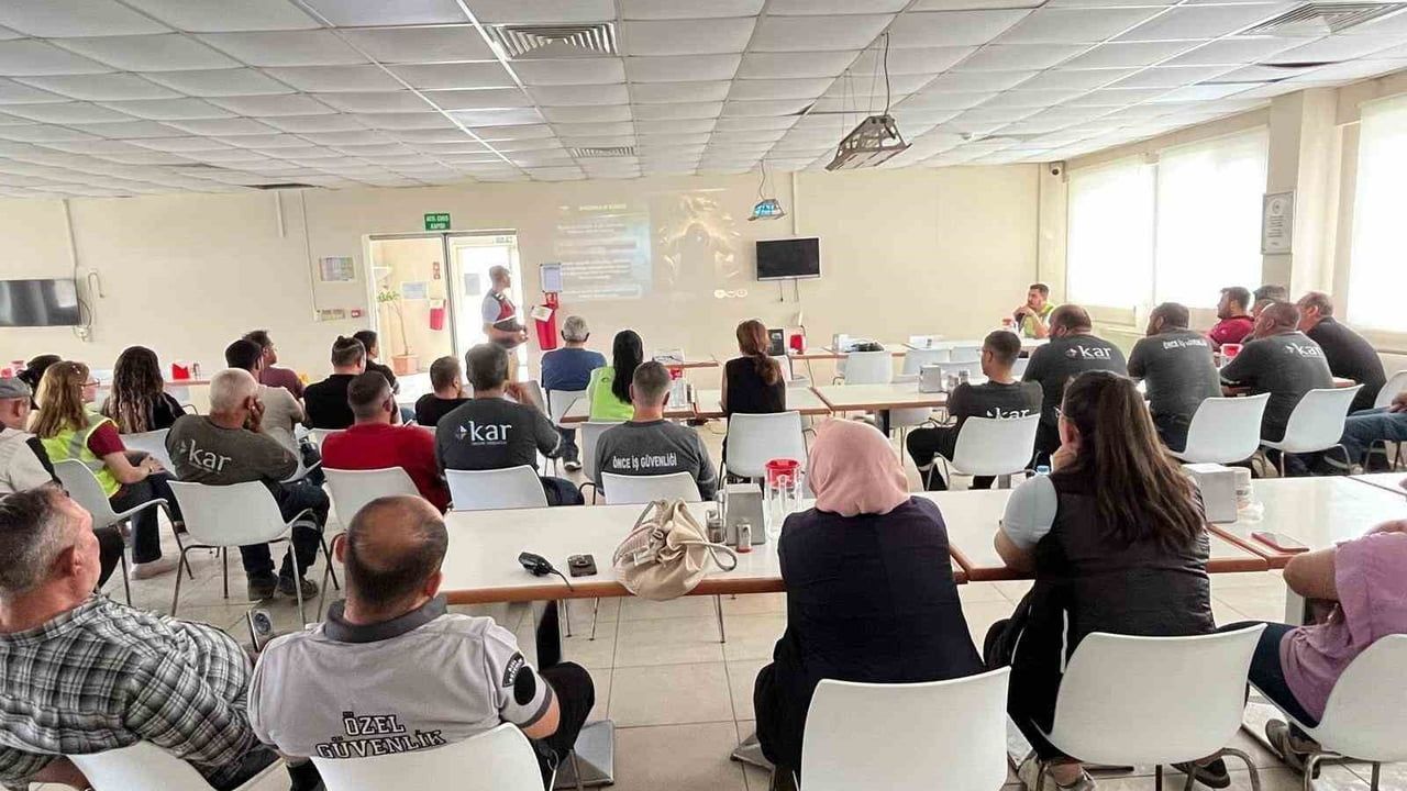 Jandarmadan bağımlılıkla mücadele eğitimi