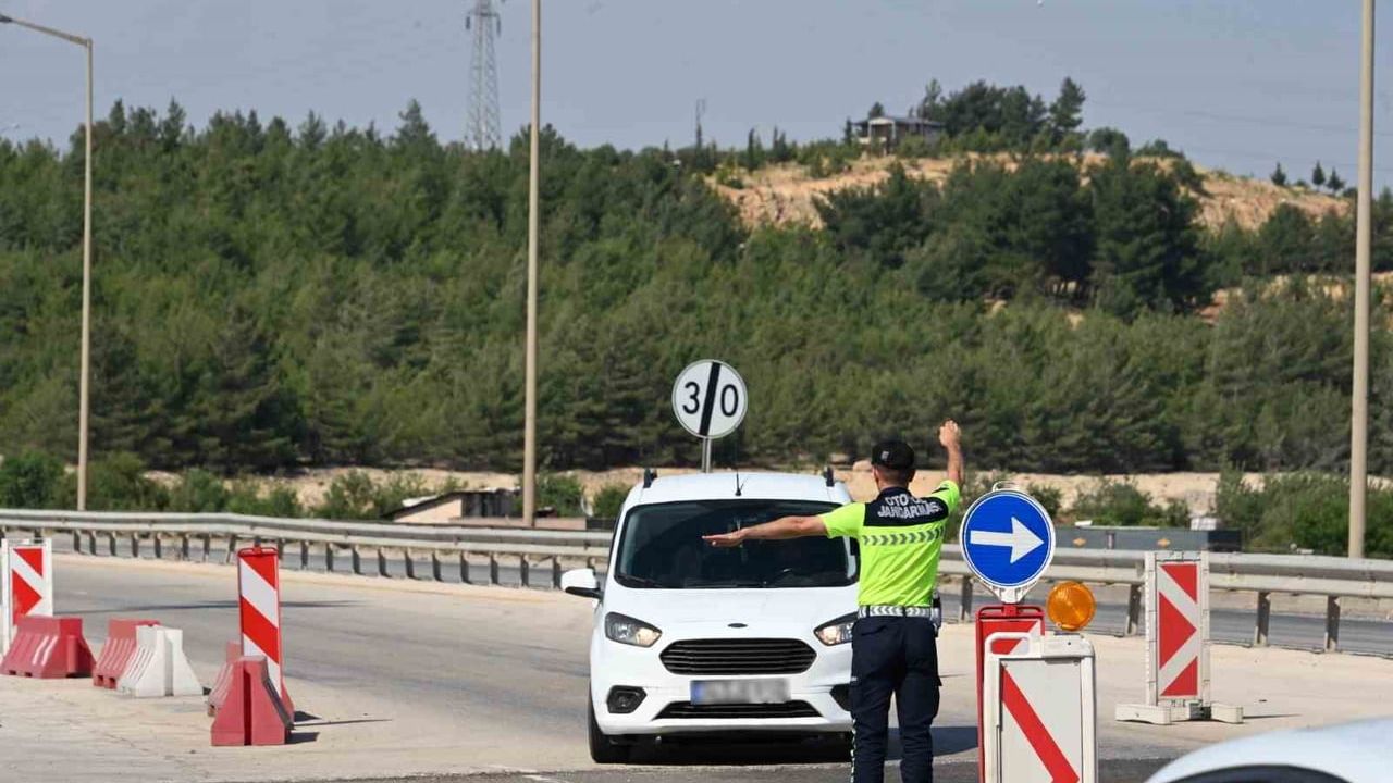 Jandarmadan huzur-güven uygulaması: 87 aranan şahıs yakalandı