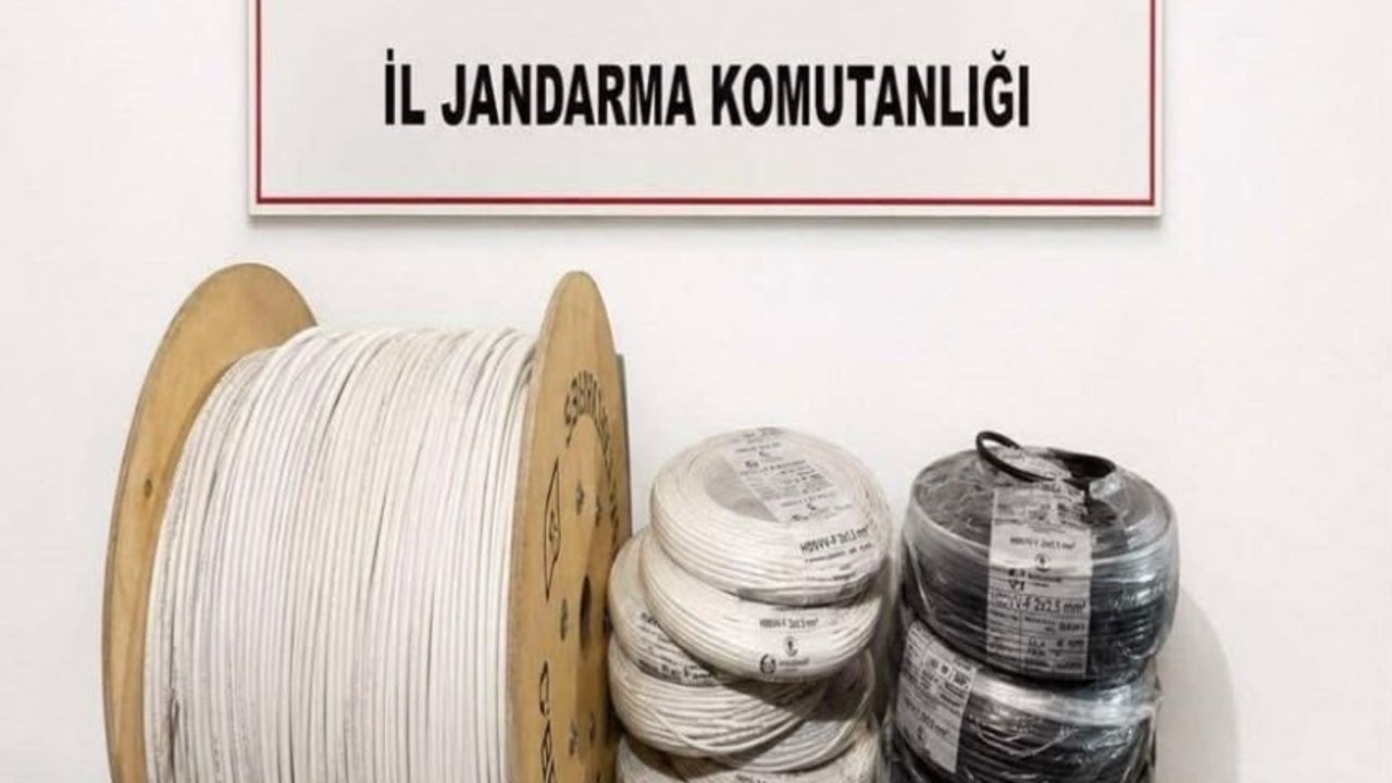 JASAT ekipleri Bolu'da kablo hırsızlığı şüphelilerini yakaladı