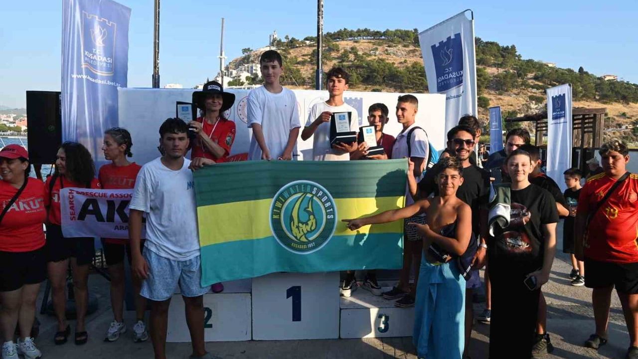 Kabotaj Bayramı'nın 100'üncü yılı Kuşadası'nda kutlandı