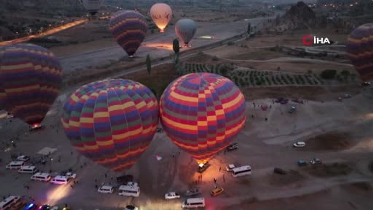 Kapadokya gökyüzünde sessizlik: balon festivaline bir gün ara