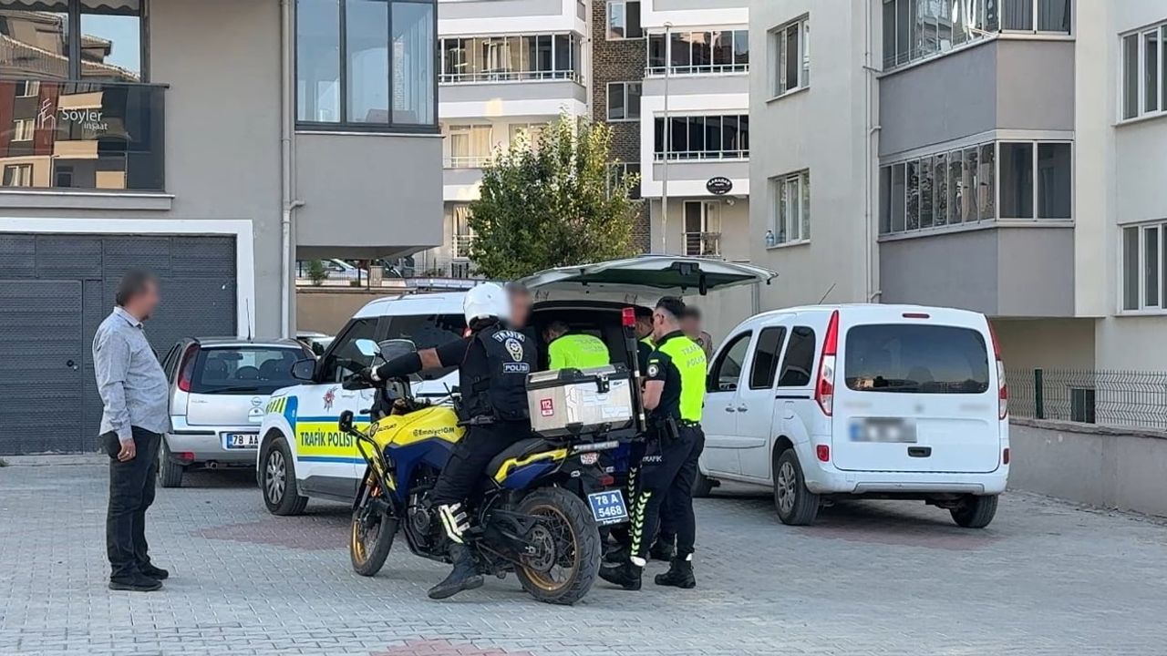 Karabük'te polisten kaçan sürücüye 492 bin 719 lira ceza