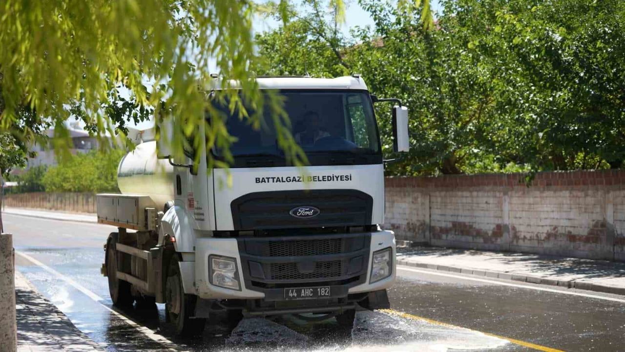 Karahan'da temizlik seferberliği ve pazarlarda sıkı denetim
