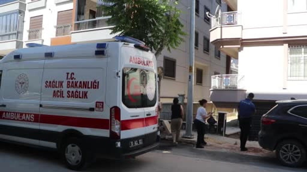 Karaman’da ikinci kattan düşen 42 yaşındaki kişi yaralandı