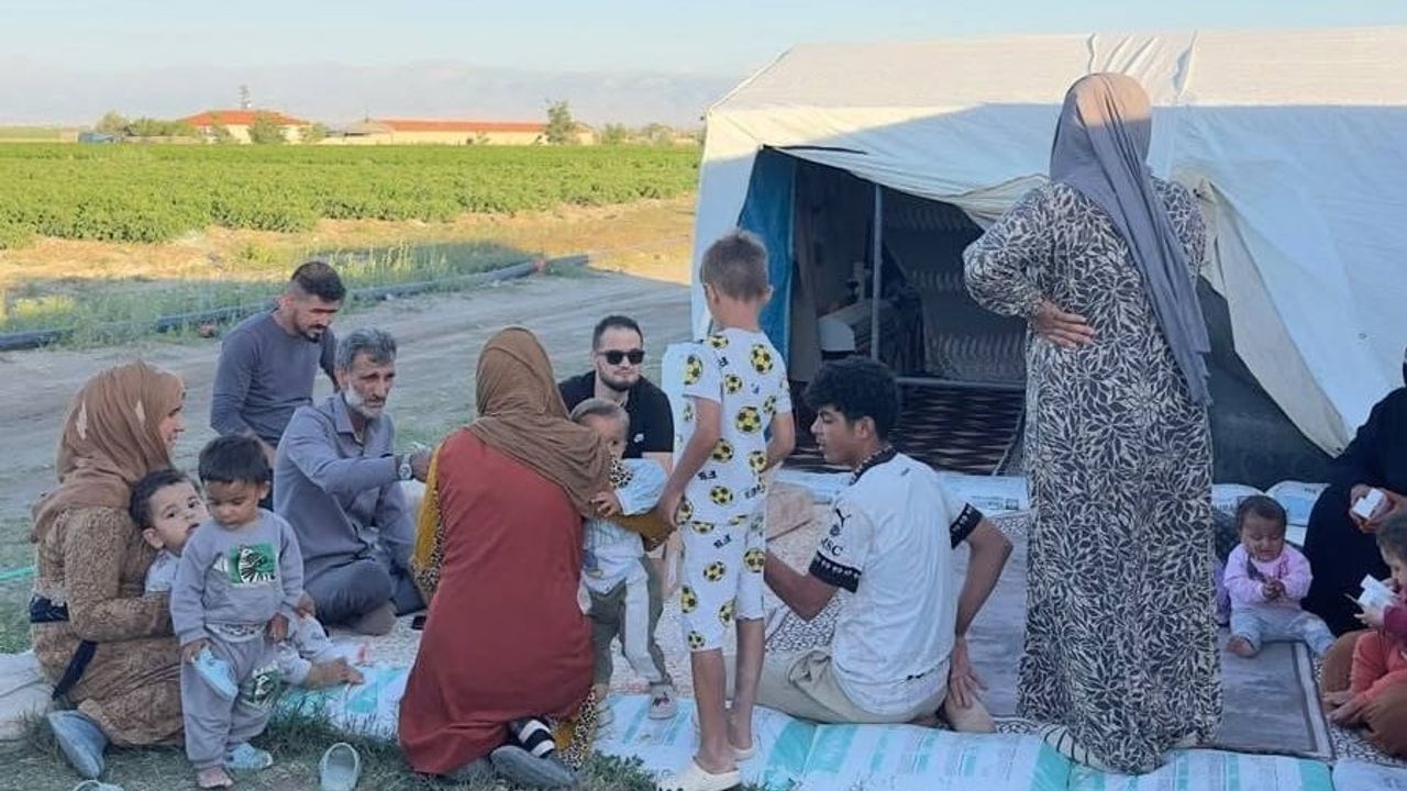 Karapınar sağlık ekipleri mevsimlik işçilere tarlada koruyucu sağlık hizmeti sundu