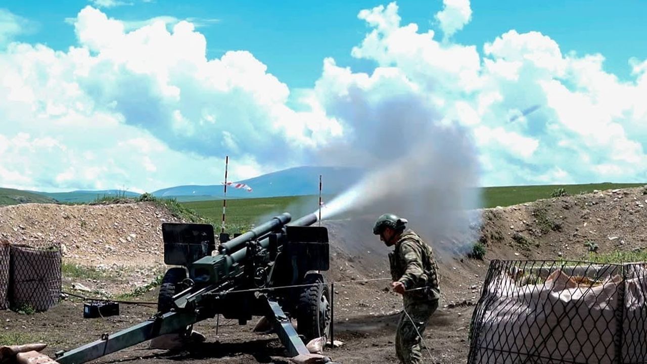 Kars’ta hudut birliklerinden ağır silah atışları