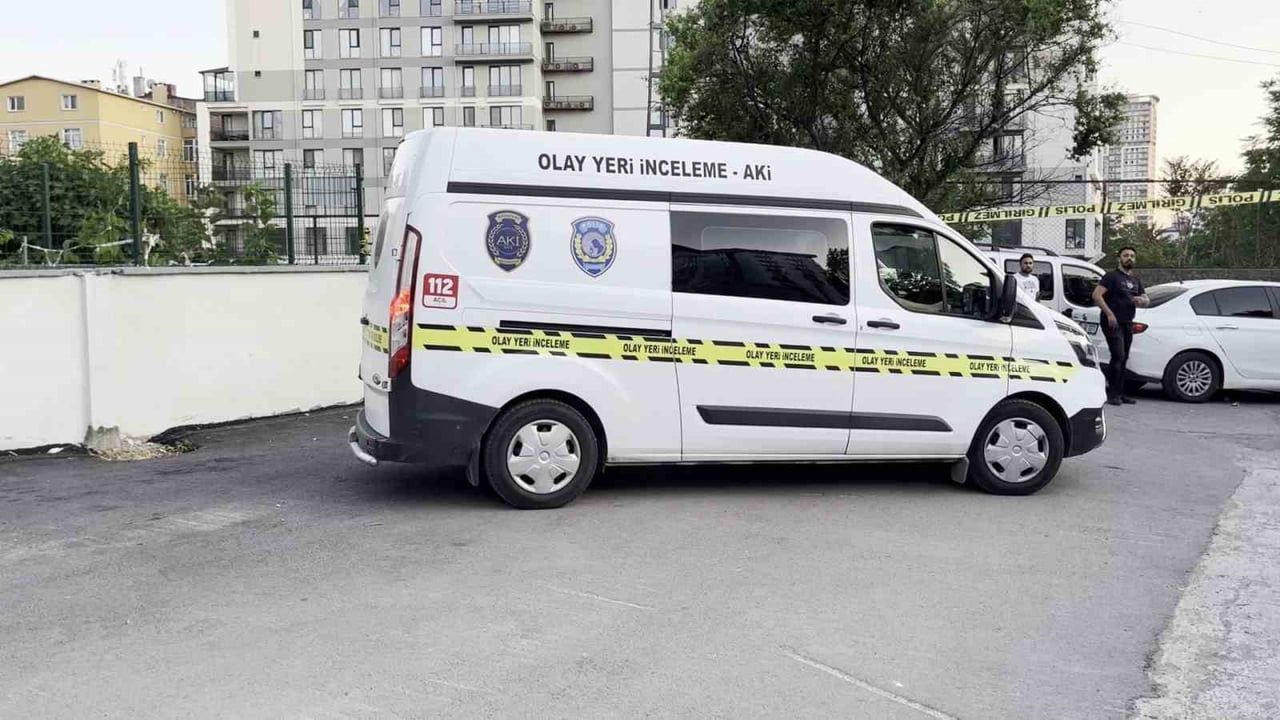Kartal’da metruk gecekonduda kadın cesedi bulundu