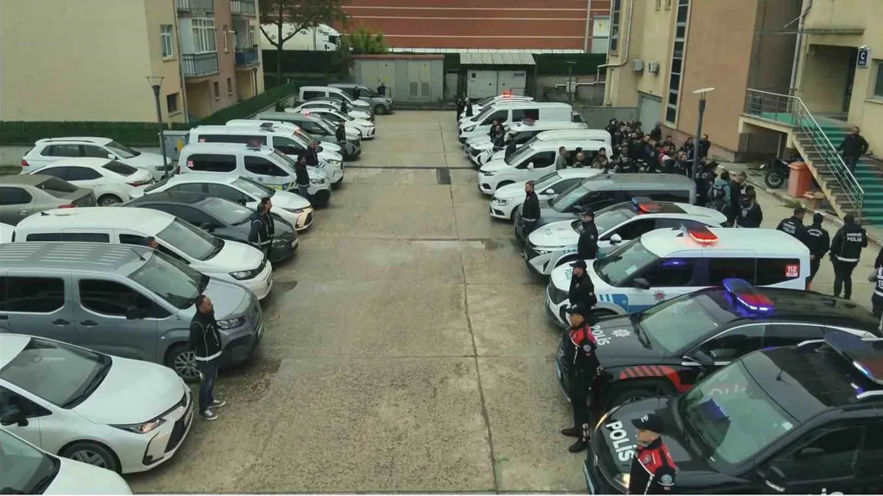 Kastamonu’da tefecilik operasyonunda 8 gözaltı
