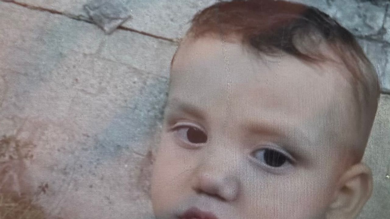Kavşakta açılan kapı 2 yaşındaki Tevfik Mert Cihan'ın ölümüne yol açtı