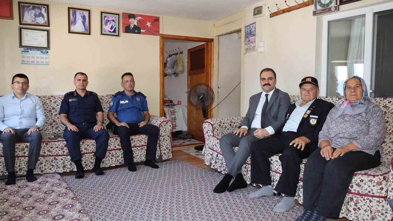 Kaymakam Battal şehit ailesi ve gaziyi yalnız bırakmadı