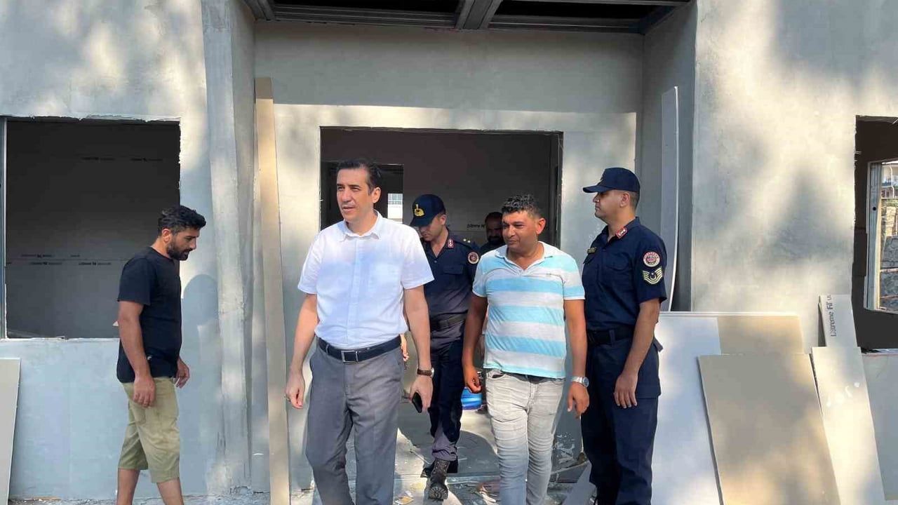 Kaymakam Topsakaloğlu Tekeli Jandarma Karakol Komutanlığı sosyal tesisleri inşaatını inceledi