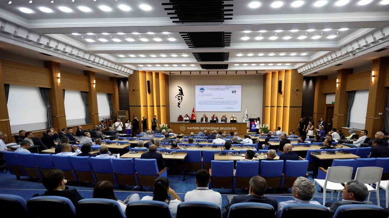 Kayseri Büyükşehir Meclisi temmuz toplantısında 70 madde karara bağlandı
