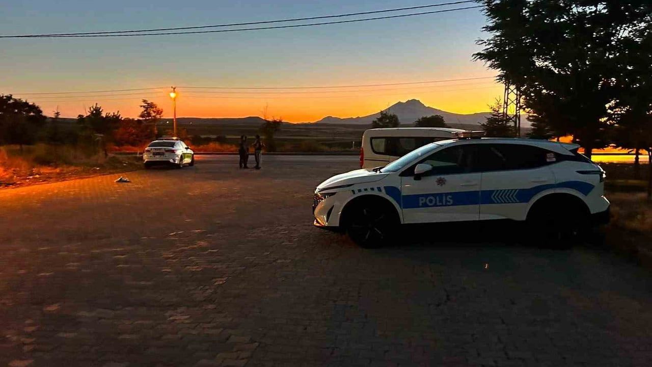 Kayseri'de kaza sonrası kaçış güvenlik kamerasına yansıdı: 1 kişi hayatını kaybetti