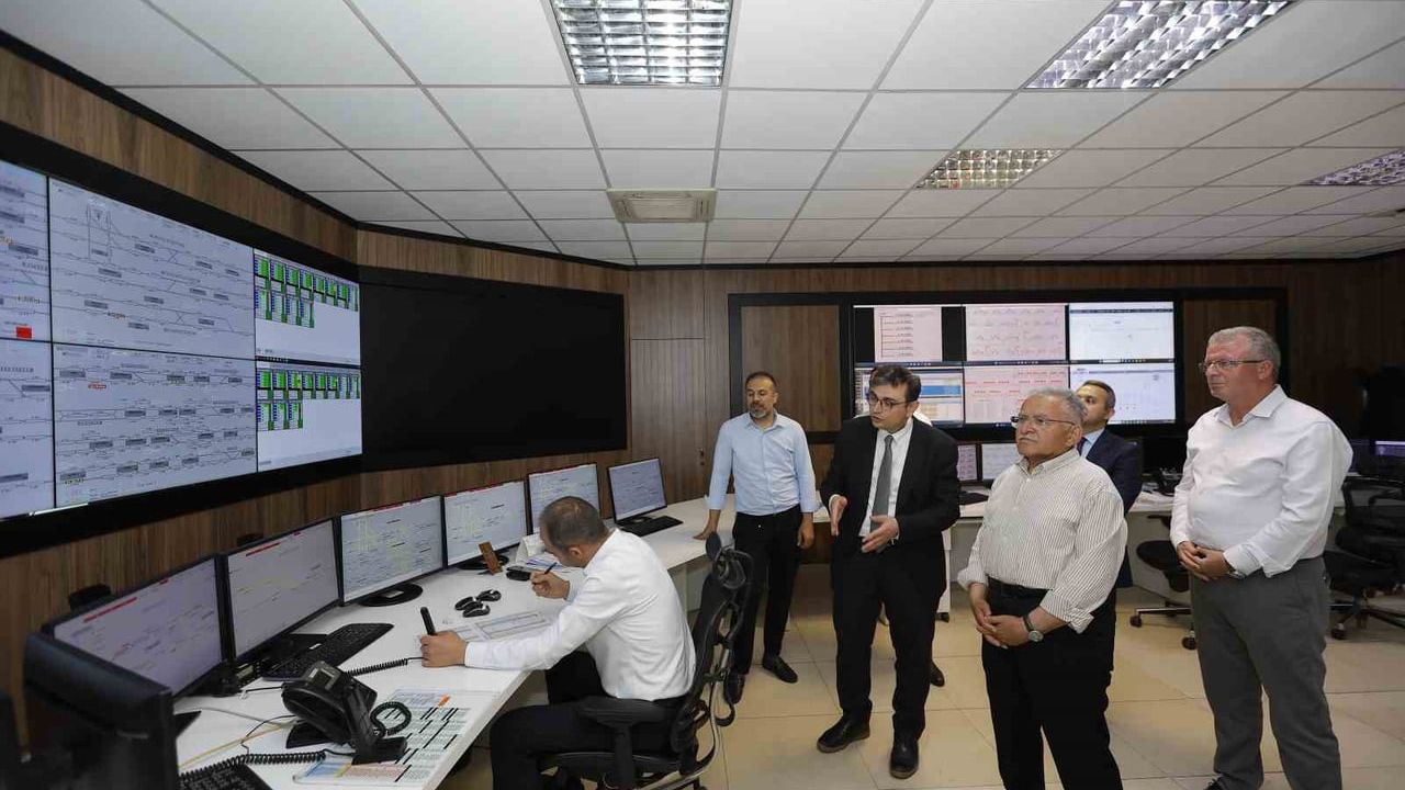 Kayseri ulaşımında 7/24 koordinasyon: kontrol merkezi incelendi