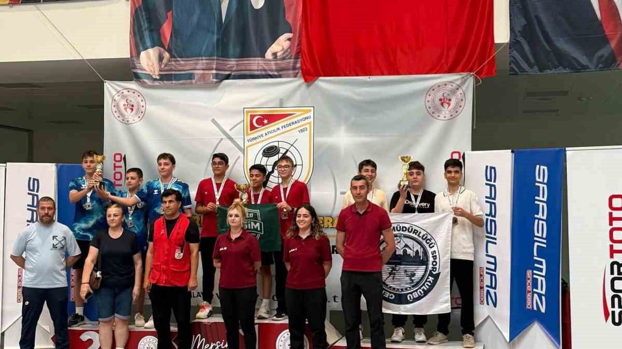 Kayserili nişancılardan Sarsılmaz kupasında çifte takım başarısı