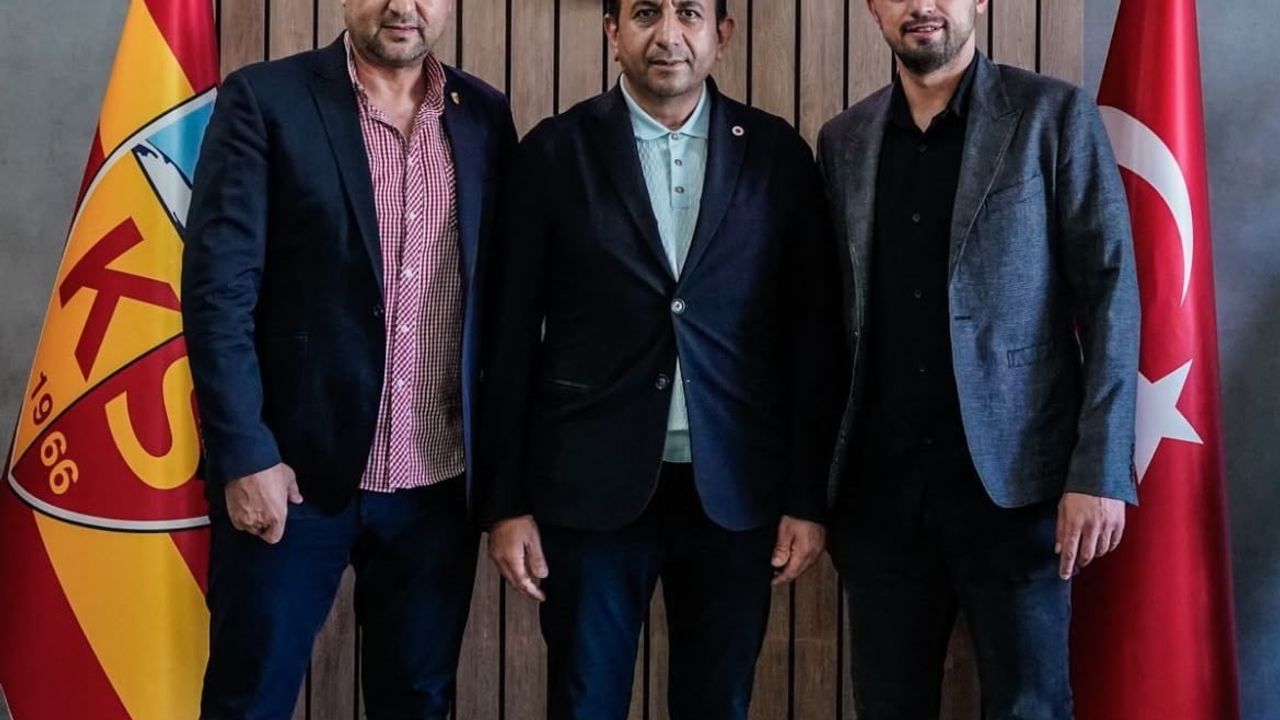 Kayserispor'da kurumsal vizyon çatışması: İlhan Parlak istifa etti