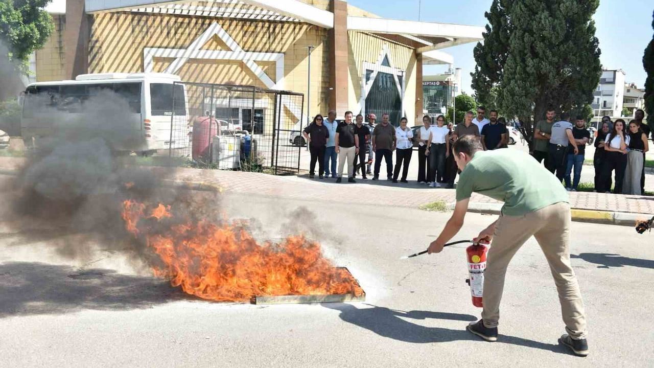 Kepez'te kültür merkezleri kriz anında sınandı