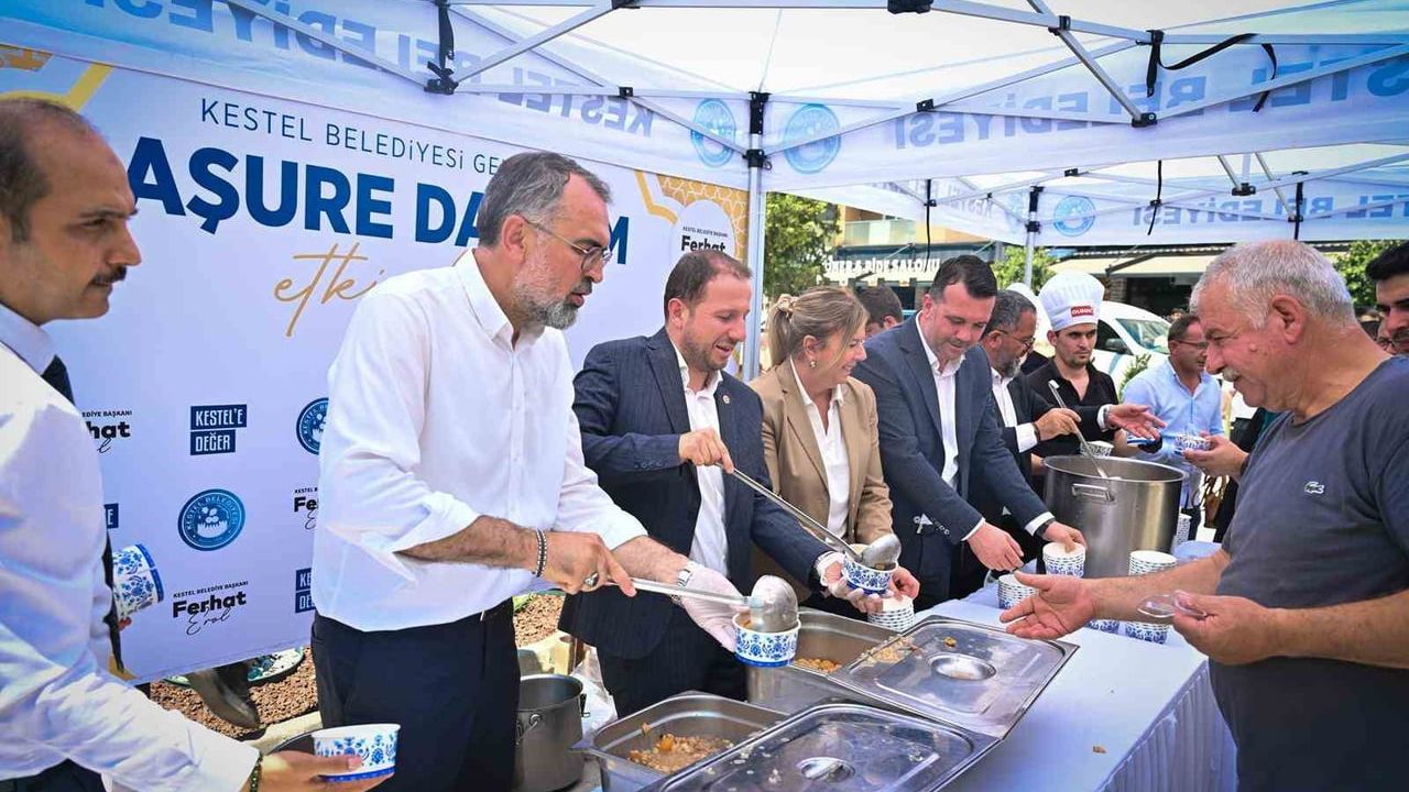 Kestel’de Muharrem ayı bereketi paylaşıldı