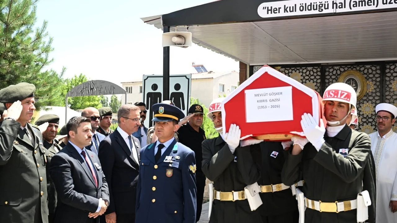Kıbrıs gazisi Mevlüt Göşker için Pasinler'de uğurlama töreni yapıldı