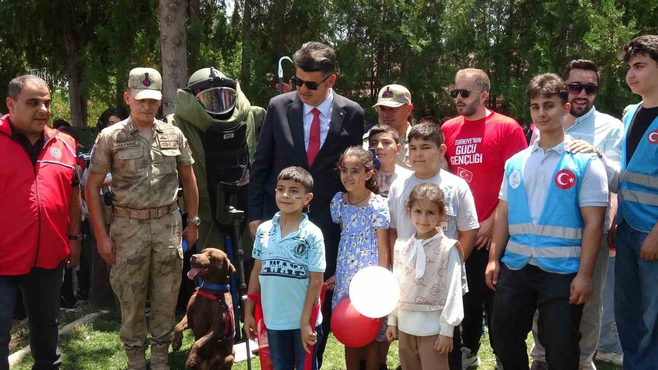 Kilis’te 15 Temmuz'un 10. yılında gençlik şöleni düzenlendi