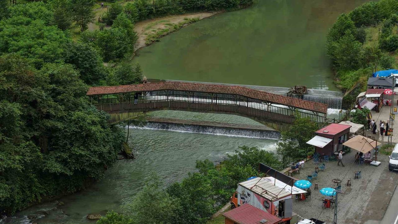 Kiremitli köprü Hapsiyaş Köprüsü turizmde ilgi odağı oldu