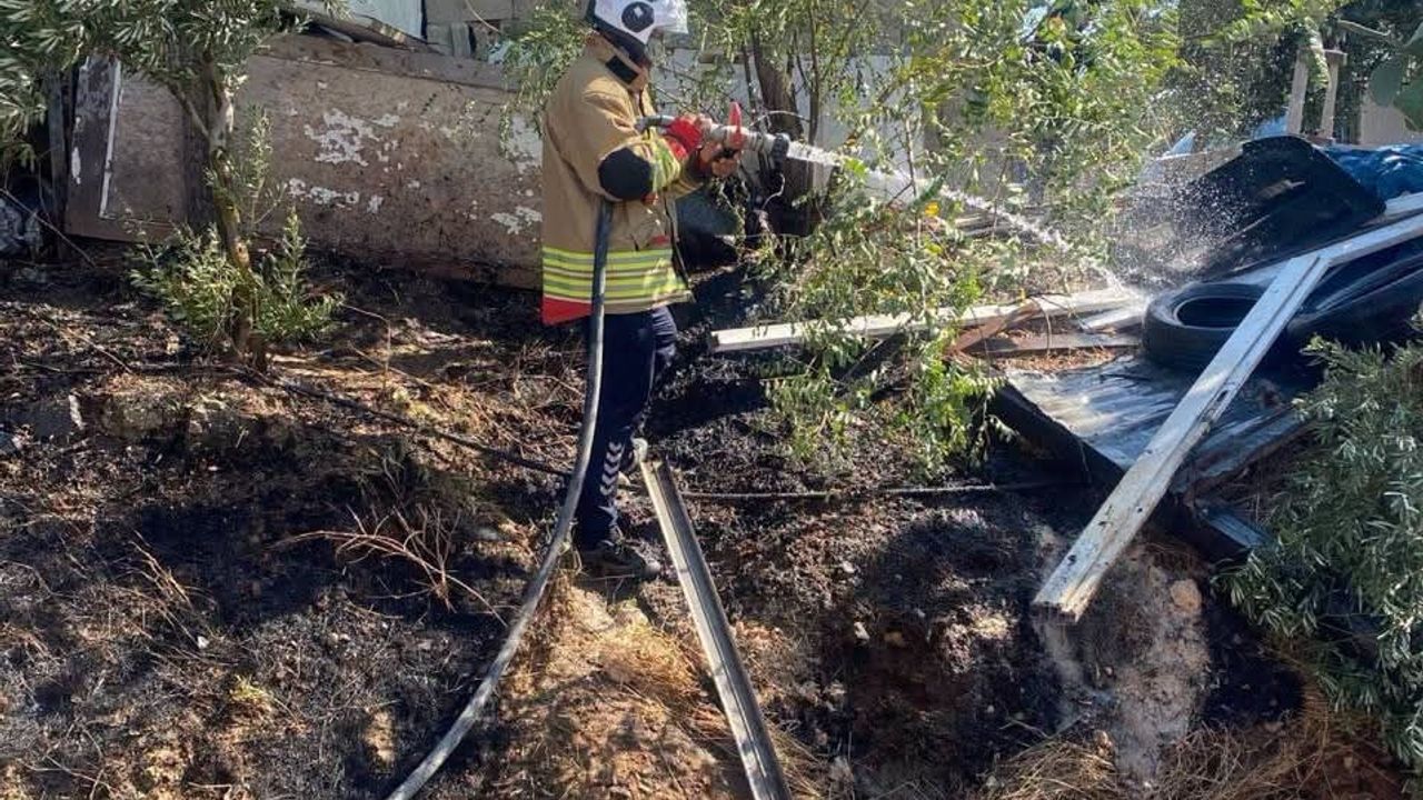 Kırıkhan'da bahçe yangını kontrol altına alındı