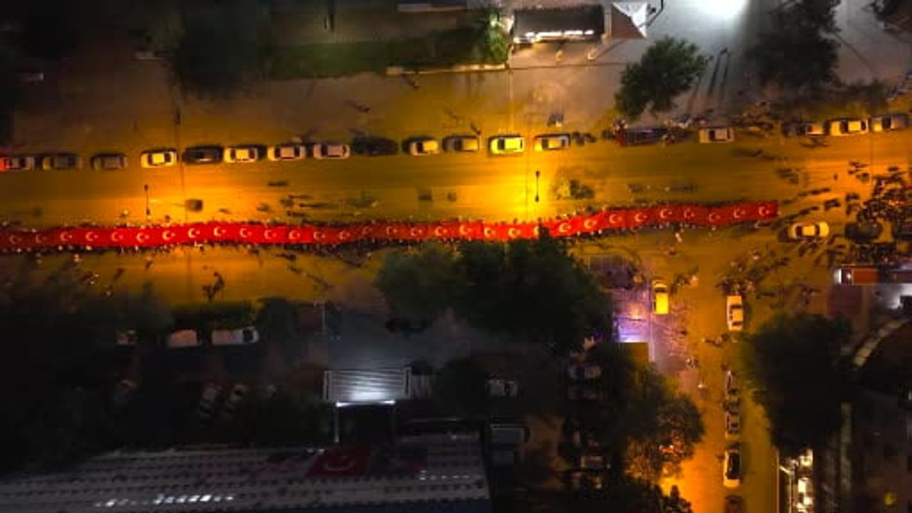 Kırıkkale 15 temmuz'da birlik ve dayanışma gösterisi: kortej yürüyüşü ve anma programı