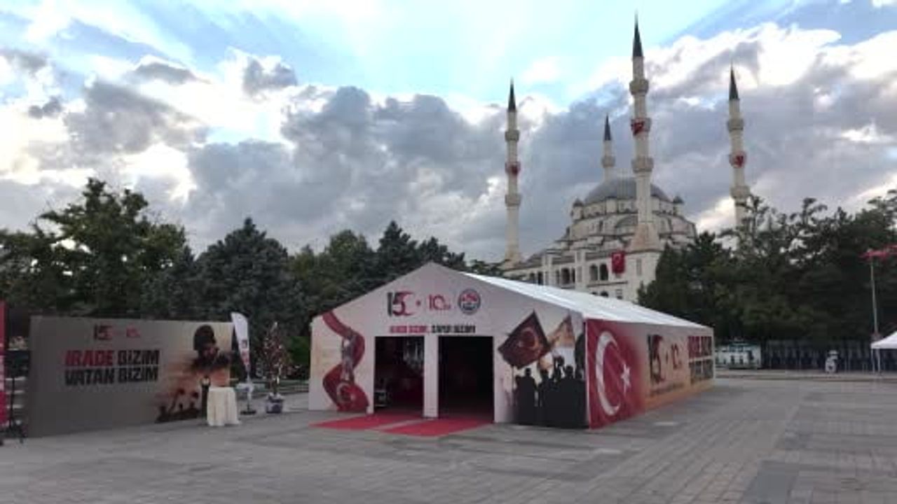 Kırıkkale'de 'İrade Bizim, Zafer Bizim' çadırı ziyaretçilere açıldı