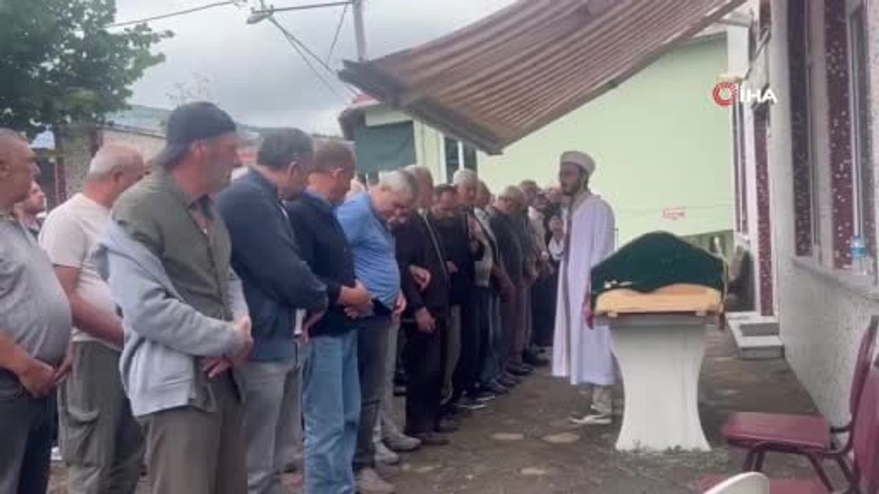 Kırklareli'de çocuk parkında anne ve 4 yaşındaki kız hayatını kaybetti