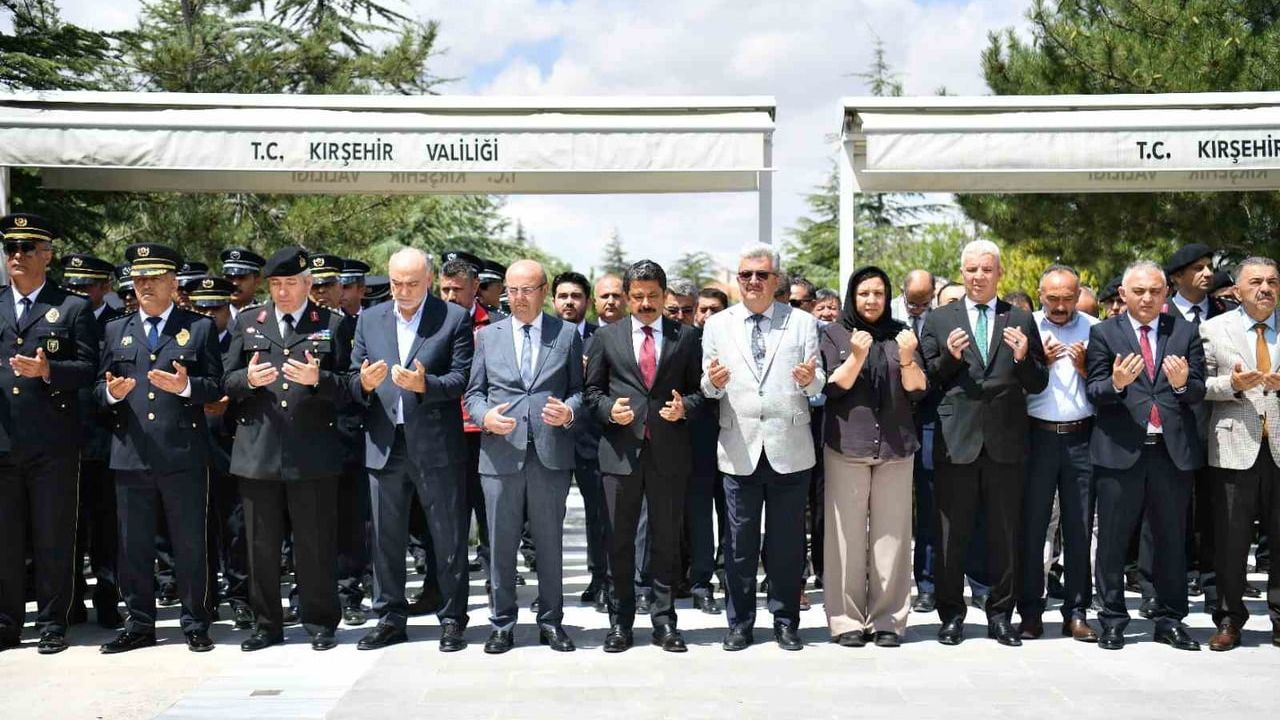Kırşehir'de 15 Temmuz şehitleri anıldı