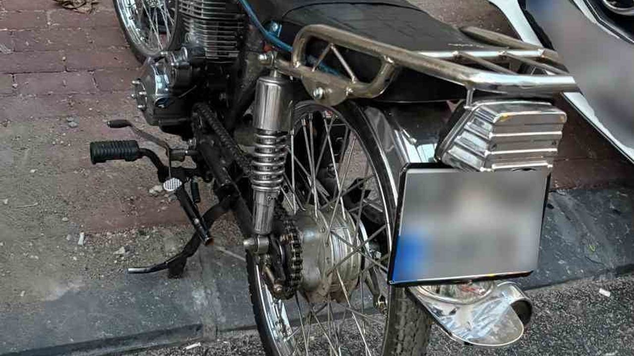 Kırşehir'de denetimde sahte plakalı motosiklet 30 gün trafikten men edildi
