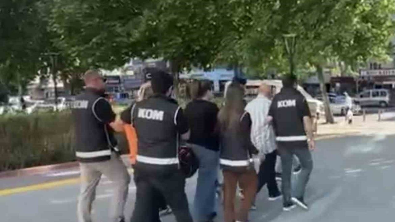 Kırşehir merkezli operasyonda memur yapma vaadiyle dolandırıcılık: 4 kişi tutuklandı