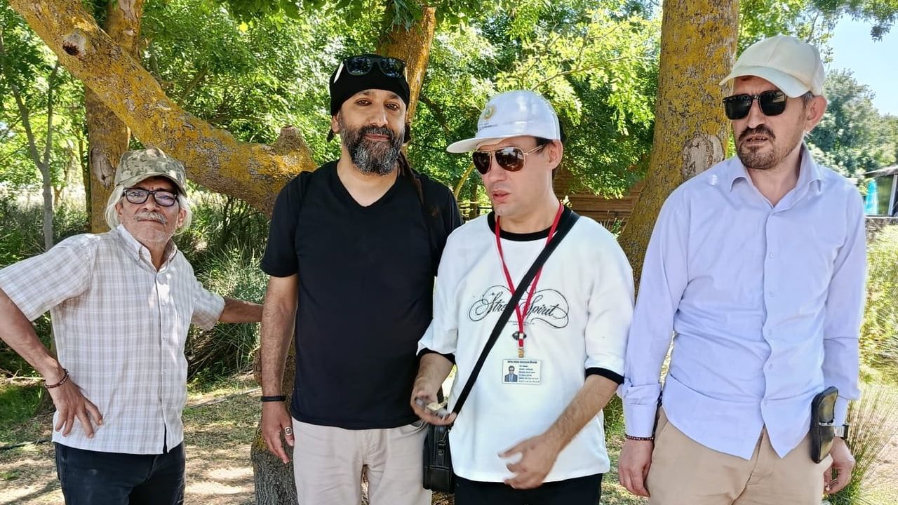 Kızılırmak Deltası gezisinde görme engelliler doğayla buluştu