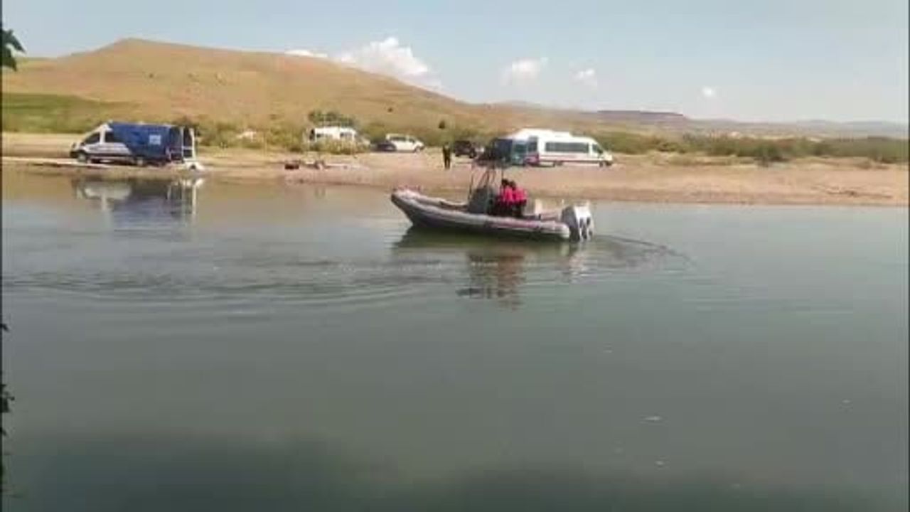 Kızılırmak'ta kaybolan Soner Koçyiğit için arama çalışmaları ikinci gününde