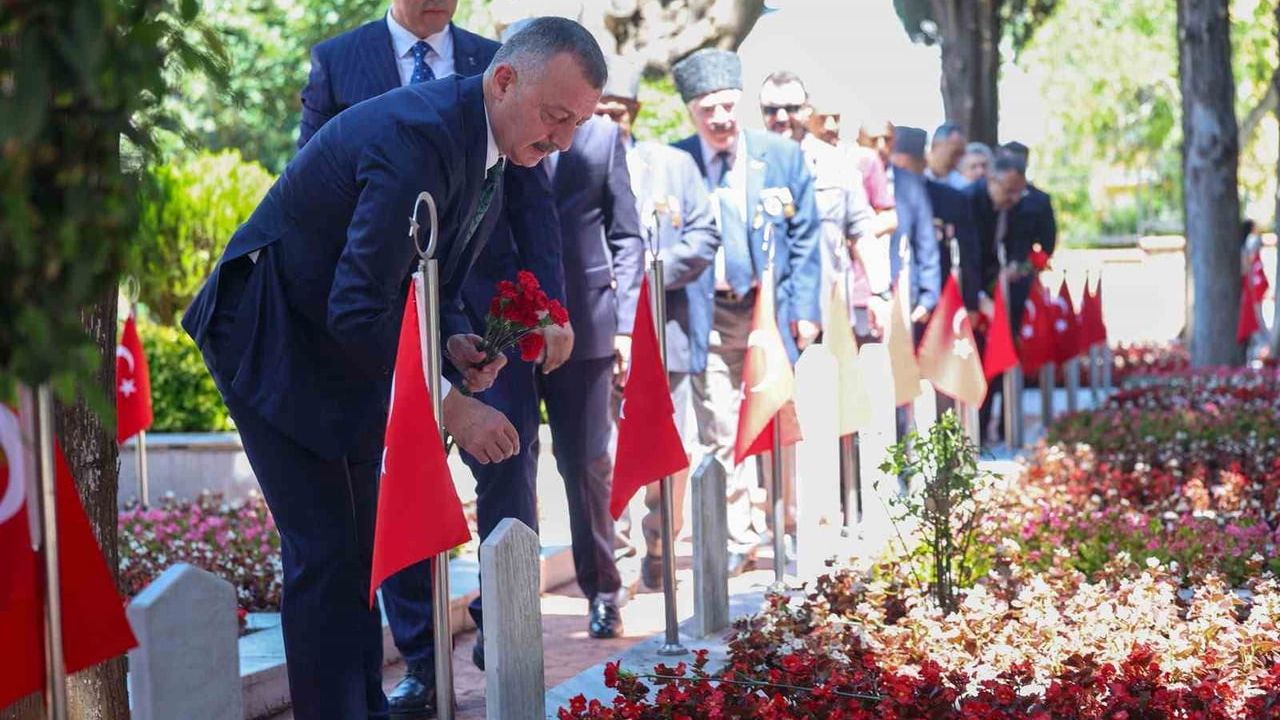Kocaeli’de 15 Temmuz şehitleri dualarla anıldı