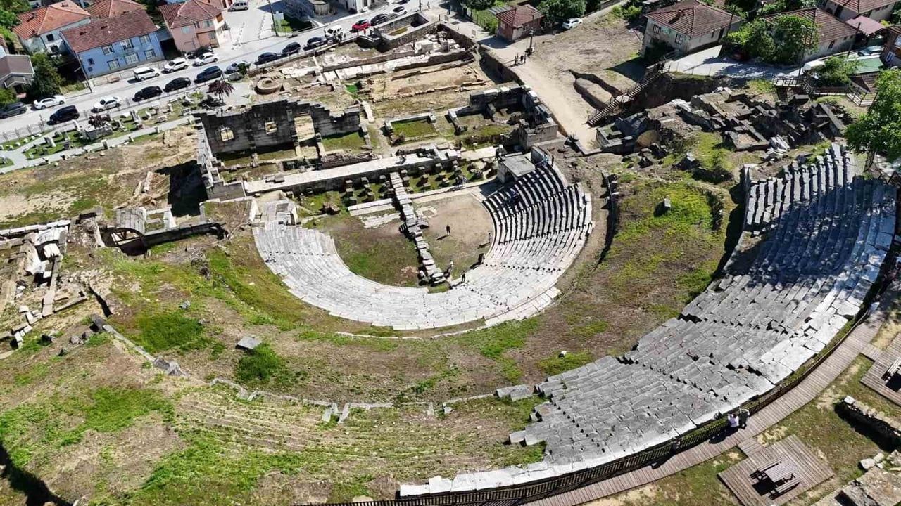 Konuralp'te restorasyon öncesi son hazırlıklar yapılıyor