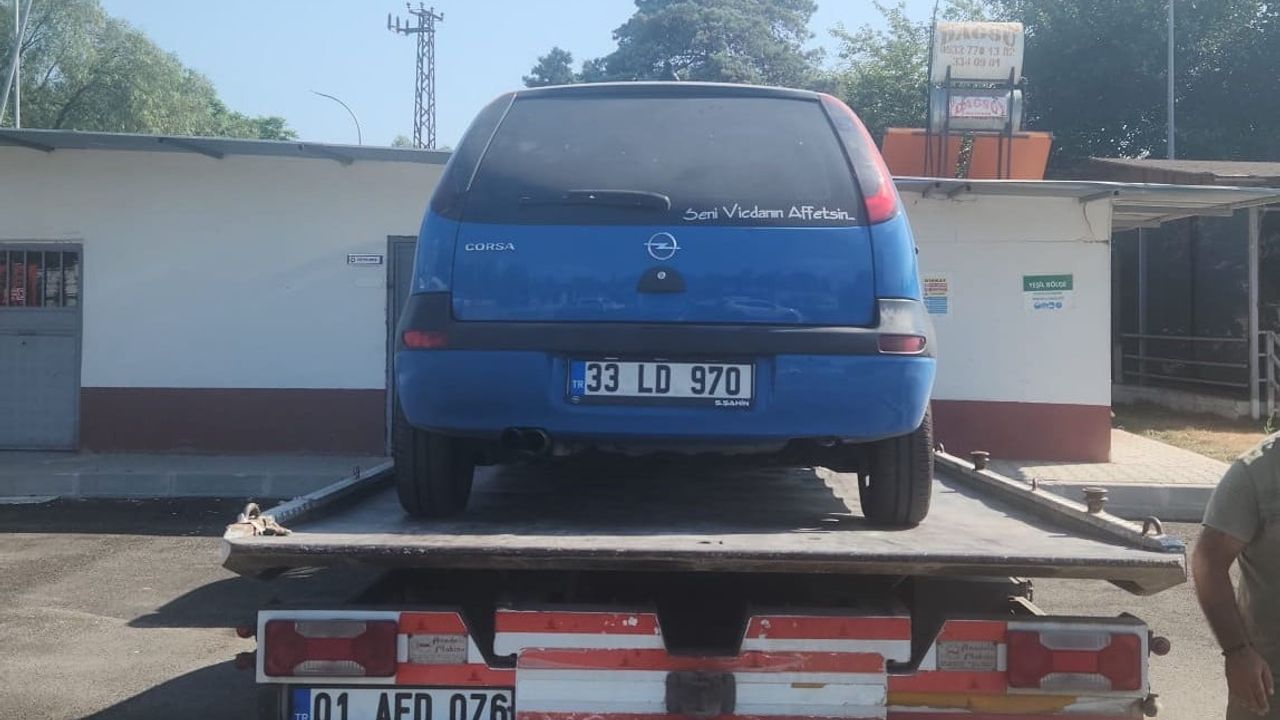 Köprüde tehlikeli gösteri: sürücünün ehliyetine el konuldu
