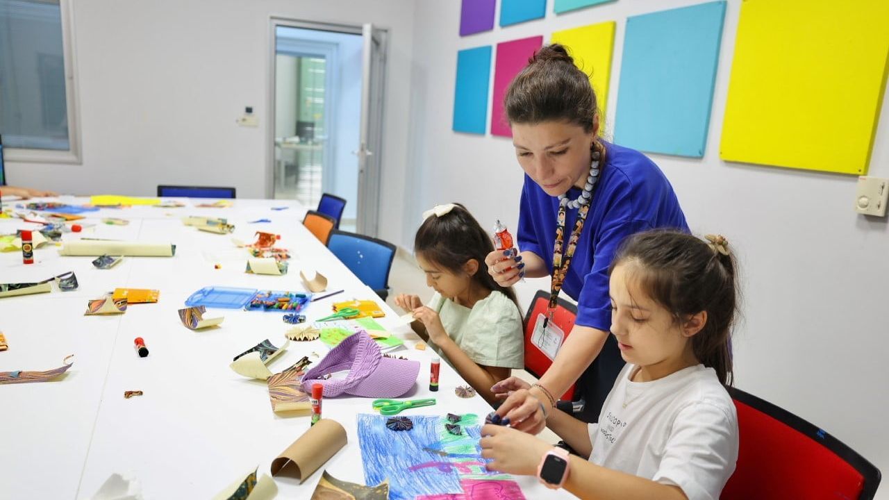 Küçükçekmece Belediyesi yaz sanat atölyelerine başvurular başladı