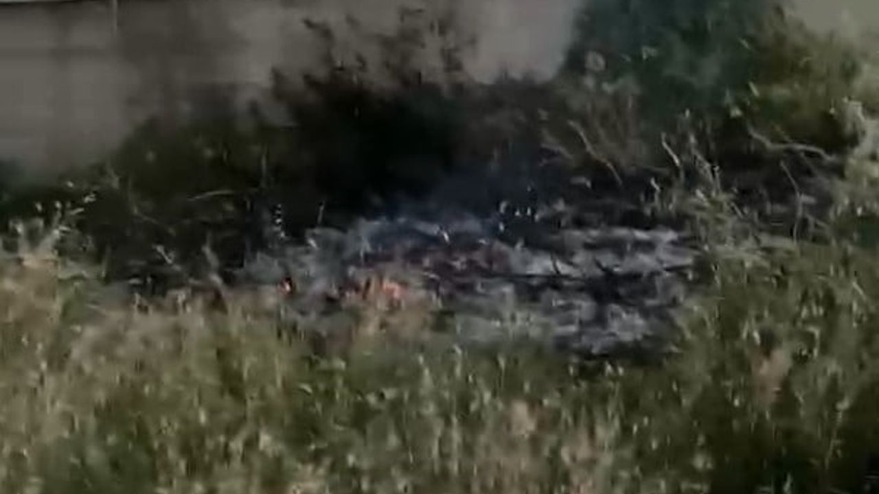 Kulu'da peş peşe iki yangın: önce otlar, sonra elektrikli motosiklet yandı