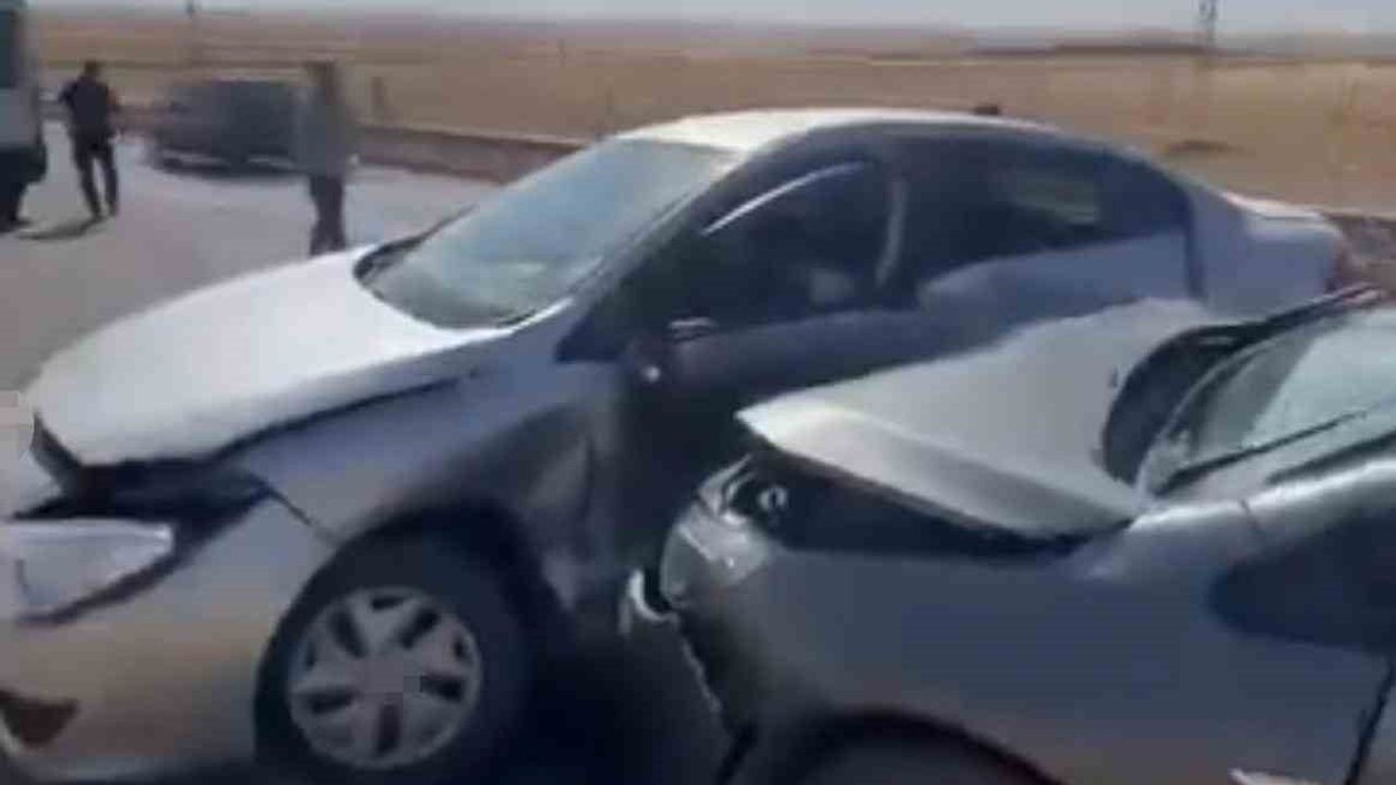 Kumluk mevkiinde çarpışma: Silvan'da iki kişi yaralandı